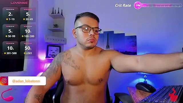 Snapshot of Naughty_Charly chatting on May 22, 12:44 pm Naughty Charly online show from May 22, 12:44 pm