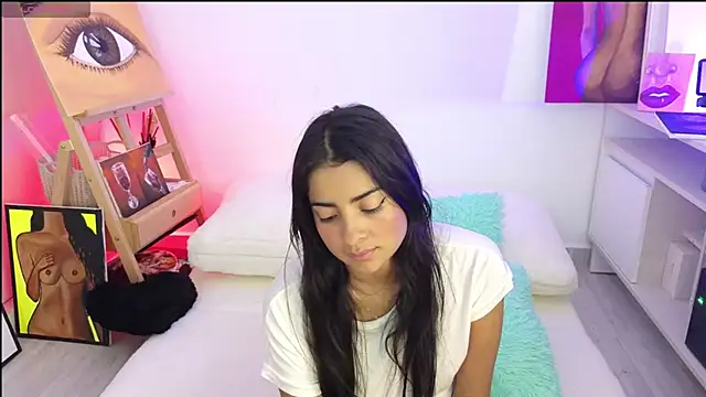 Snapshot of Yues050600 chatting on February 27, 1:16 am Yues050600 online show from February 27, 1:16 am