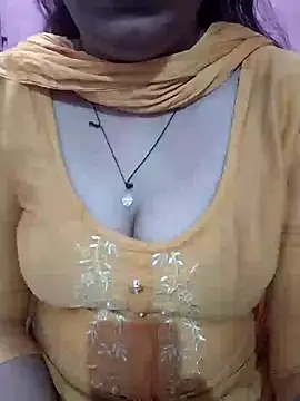 Snapshot of Cute_nidhi chatting on December 8, 5:07 am Cute nidhi online show from December 8, 5:07 am