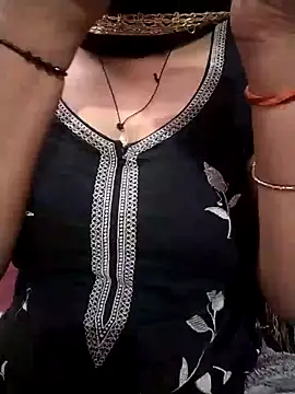 Snapshot of Cute_nidhi chatting on December 29, 3:11 am Cute nidhi online show from December 29, 3:11 am
