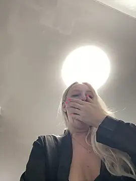 MerlinDave online show from February 8, 12:58 am