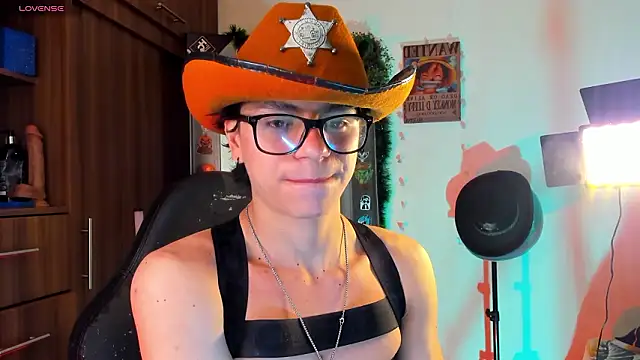 marckalexis online show from March 1, 11:40 pm