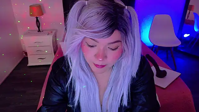 Snapshot of Cuckold_lover69 chatting on January 14, 3:22 am Cuckold lover69 online show from January 14, 3:22 am