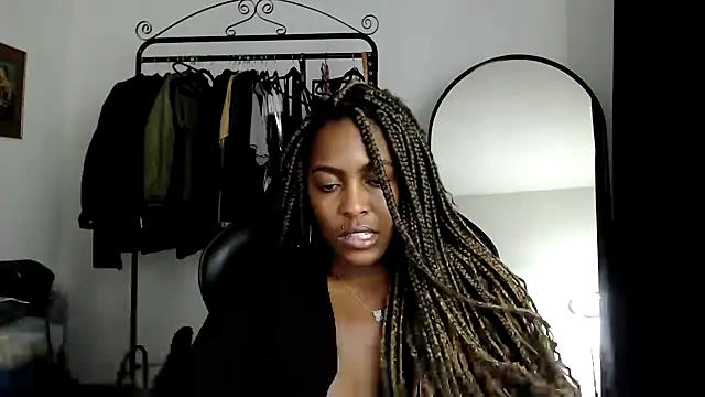 marisilva br online show from January 31, 10:10 pm