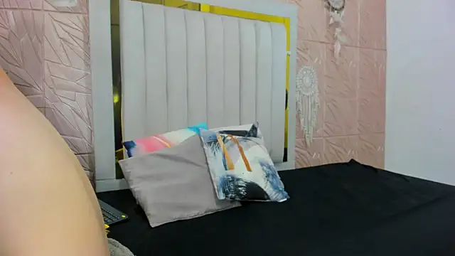 Ammy Connor1 online show from October 22, 8:08 pm