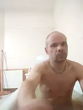 Snapshot of Franc113 chatting on January 6, 9:43 pm Franc113 online show from January 6, 9:43 pm