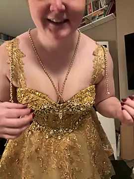 GingerSnap33 online show from February 12, 3:12 am