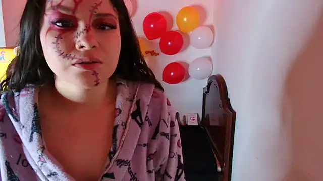 juli05star20 online show from October 31, 2:56 am