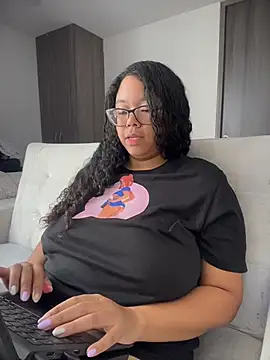 XMara online show from March 27, 4:18 pm