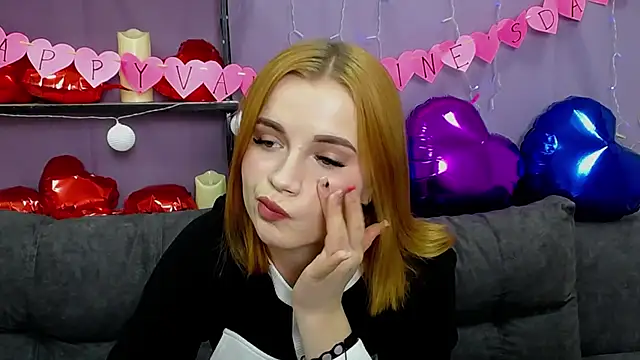 Snapshot of MargaritaKiss chatting on February 6, 7:40 pm MargaritaKiss online show from February 6, 7:40 pm