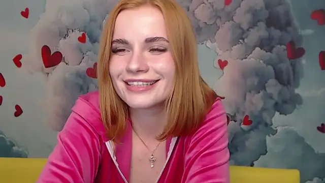 Snapshot of MargaritaKiss chatting on February 17, 10:58 pm MargaritaKiss online show from February 17, 10:58 pm
