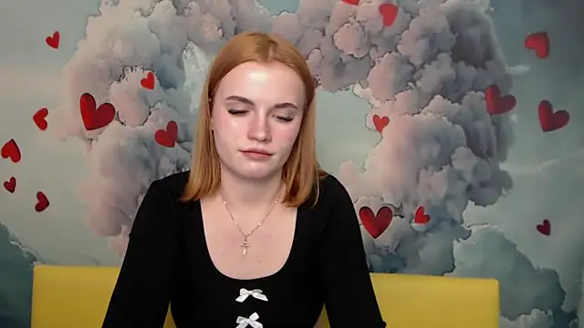 Snapshot of MargaritaKiss chatting on February 24, 1:35 am MargaritaKiss online show from February 24, 1:35 am