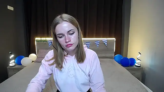 Snapshot of MargaritaKiss chatting on September 23, 6:44 pm MargaritaKiss online show from September 23, 6:44 pm
