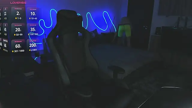 Brad Maloney online show from April 20, 8:32 pm