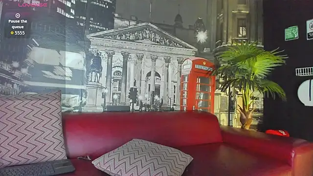 Snapshot of CloeRodriguez chatting on July 16, 8:59 pm CloeRodriguez online show from July 16, 8:59 pm