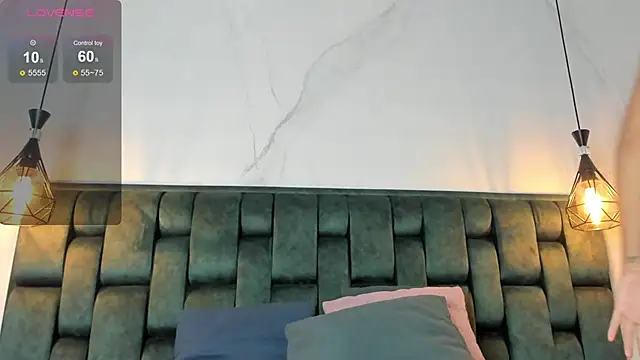 Snapshot of Scarlett_smitth7 chatting on February 19, 9:14 pm Scarlett smitth7 online show from February 19, 9:14 pm