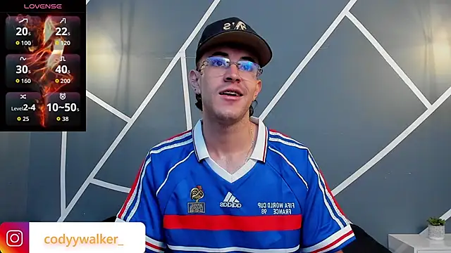 Snapshot of CodyWalkerR chatting on April 24, 11:18 pm CodyWalkerR online show from April 24, 11:18 pm