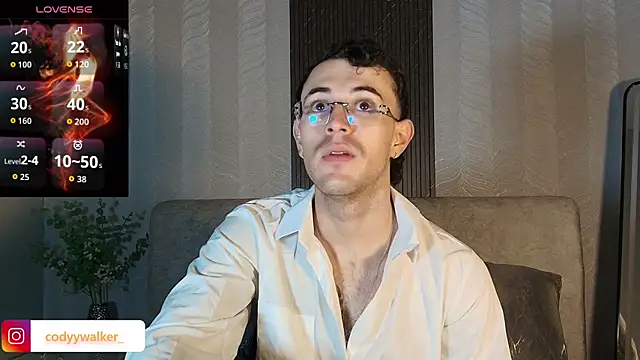 Snapshot of CodyWalkerR chatting on May 17, 4:25 pm CodyWalkerR online show from May 17, 4:25 pm
