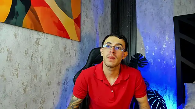 Snapshot of CodyWalkerR chatting on May 27, 5:43 pm CodyWalkerR online show from May 27, 5:43 pm