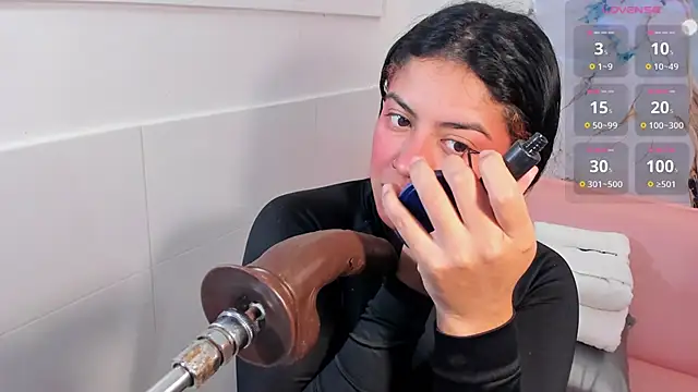 taylor cupper online show from February 6, 5:56 am