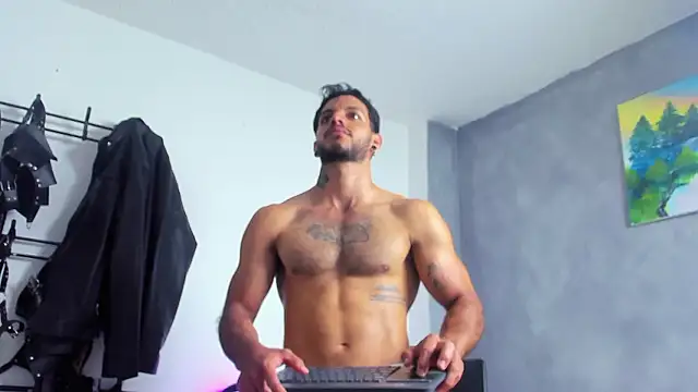 JuanBlade online show from March 26, 5:02 am