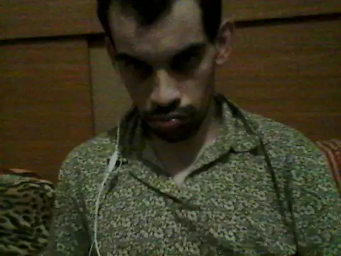 Snapshot of Paulo_lO chatting on February 19, 12:44 pm Paulo lO online show from February 19, 12:44 pm