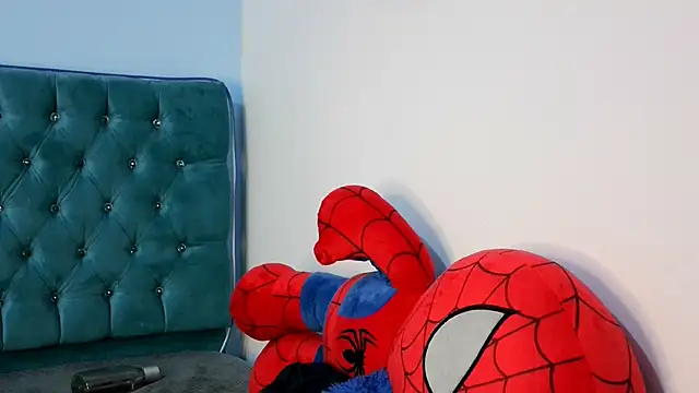  Thomas hot  online show from February 18, 4:41 am