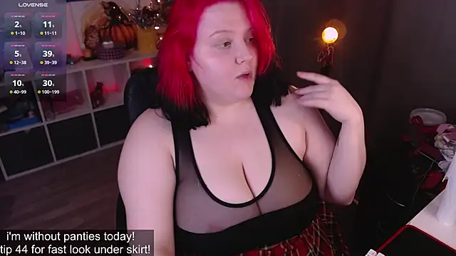 lissamuff online show from February 23, 7:28 pm