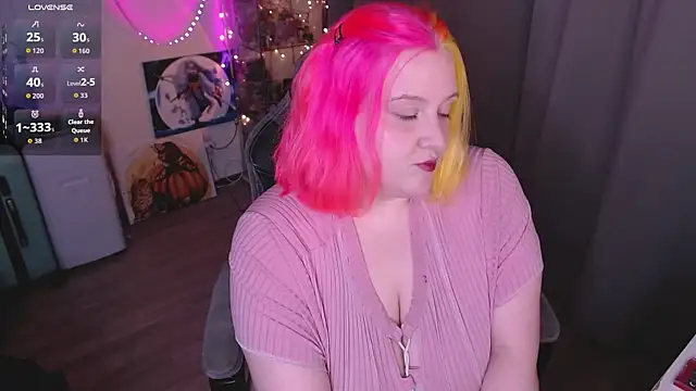 lissamuff online show from September 11, 3:56 pm