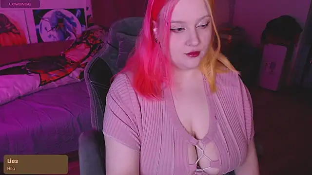 Snapshot of lissamuff chatting on April 21, 4:01 pm lissamuff online show from April 21, 4:01 pm