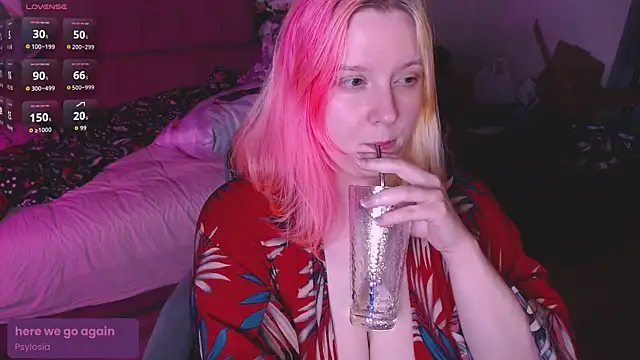 Snapshot of lissamuff chatting on May 31, 5:42 pm lissamuff online show from May 31, 5:42 pm
