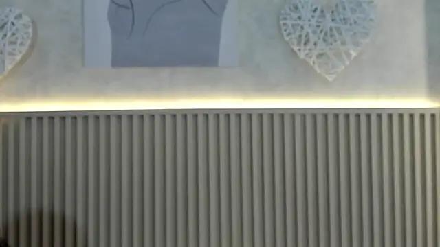 charlottebrowns  online show from February 26, 12:15 pm