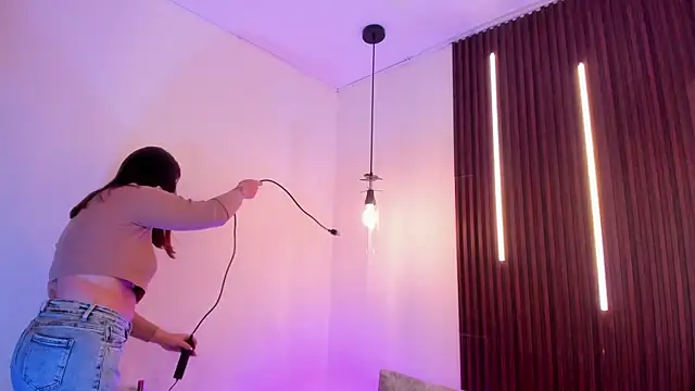 ArianaBaker online show from April 1, 1:41 pm