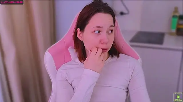 Airyhill online show from March 4, 1:39 pm