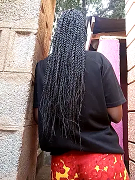 Swirly blac online show from March 30, 7:20 am