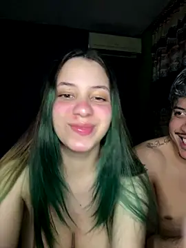 Snapshot of MakioAndUzuii chatting on September 13, 6:35 am MakioAndUzuii online show from September 13, 6:35 am