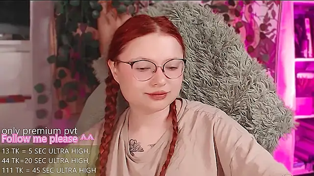 me  hanna online show from June 15, 2:47 am