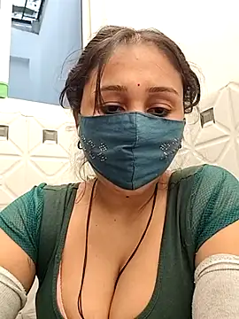 Snapshot of Archna-ji chatting on February 28, 5:15 am Archna-ji online show from February 28, 5:15 am