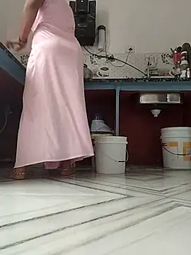 Snapshot of Archna-ji chatting on September 12, 3:39 am Archna-ji online show from September 12, 3:39 am