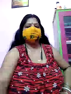 Snapshot of Kayra_34 chatting on January 31, 11:24 am Kayra 34 online show from January 31, 11:24 am
