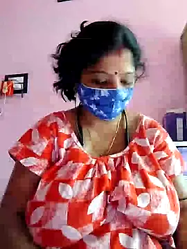 Snapshot of Kayra_34 chatting on February 2, 8:02 am Kayra 34 online show from February 2, 8:02 am