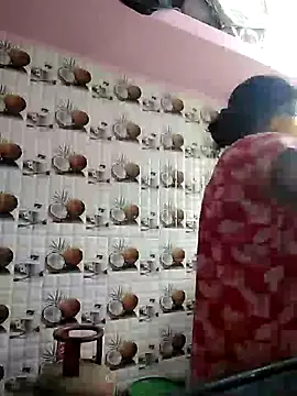 Snapshot of Kayra_34 chatting on February 8, 2:36 am Kayra 34 online show from February 8, 2:36 am