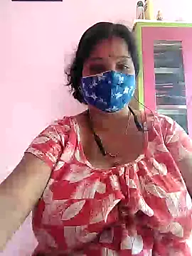 Snapshot of Kayra_34 chatting on February 9, 7:38 am Kayra 34 online show from February 9, 7:38 am