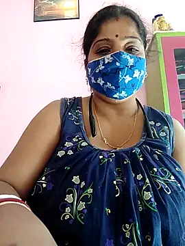 Snapshot of Kayra_34 chatting on February 15, 6:12 am Kayra 34 online show from February 15, 6:12 am