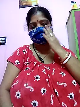 Snapshot of Kayra_34 chatting on February 24, 4:47 pm Kayra 34 online show from February 24, 4:47 pm