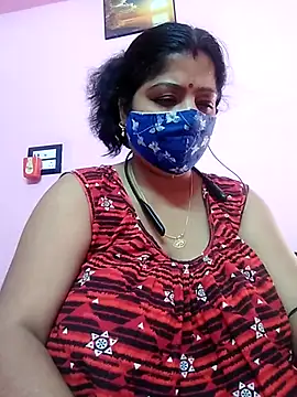 Snapshot of Kayra_34 chatting on March 8, 10:32 am Kayra 34 online show from March 8, 10:32 am