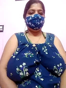 Snapshot of Kayra_34 chatting on March 13, 1:50 pm Kayra 34 online show from March 13, 1:50 pm