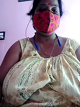 Snapshot of Kayra_34 chatting on September 28, 7:14 am Kayra 34 online show from September 28, 7:14 am