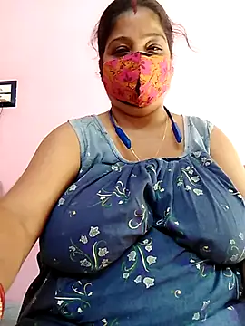 Snapshot of Kayra_34 chatting on October 28, 6:28 am Kayra 34 online show from October 28, 6:28 am