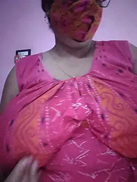 Snapshot of Kayra_34 chatting on July 4, 3:24 am Kayra 34 online show from July 4, 3:24 am